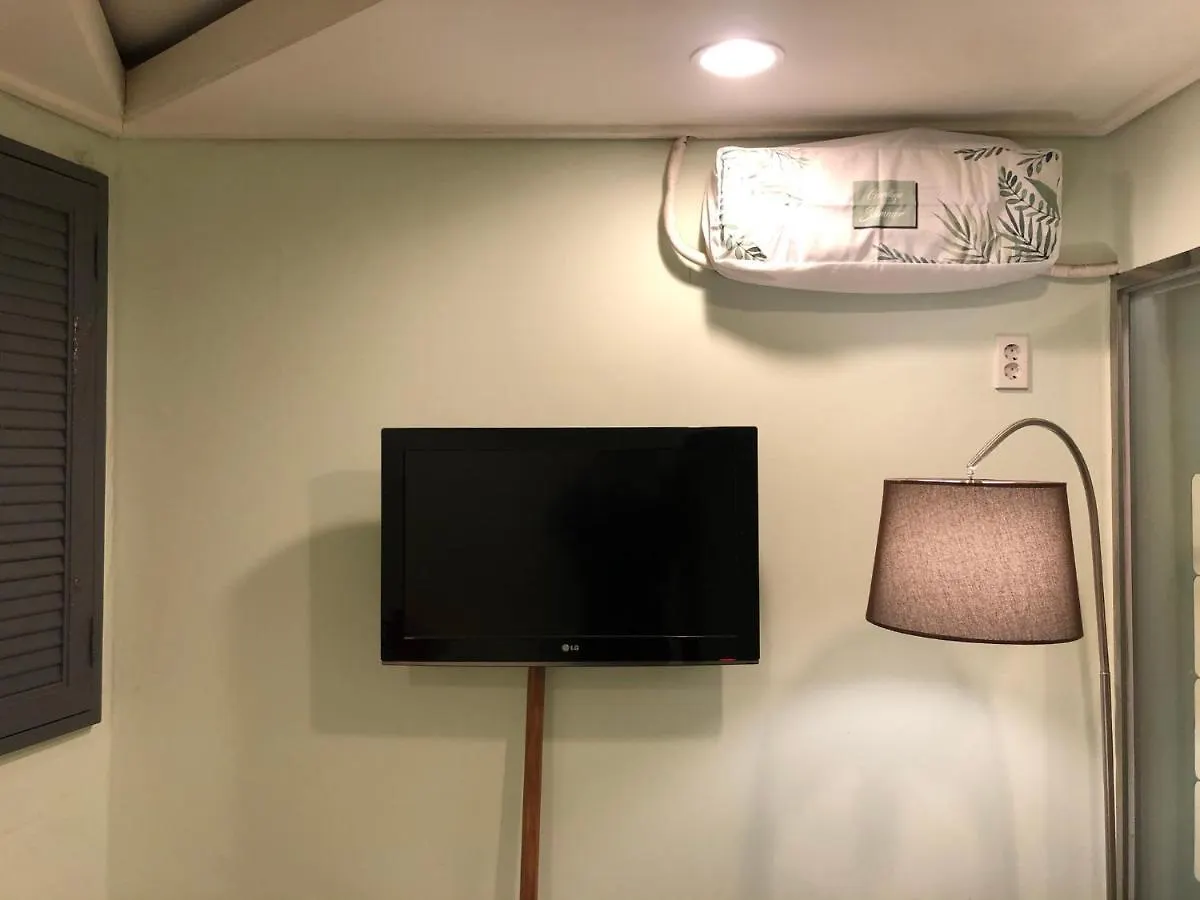 Hostel Сеул 2*,  Южная Корея